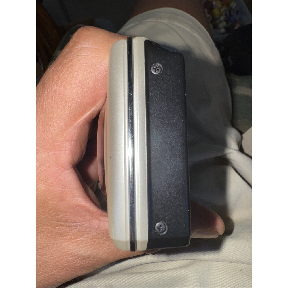 Nikon COOLPIX L22 12.0MP Silver Digital Camera - Lens Error - (READ) - Picture 6 of 7